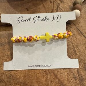 Beaded Cross Bracelet in Yellow Multi
